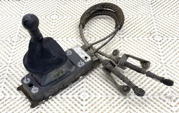 Seat Altea Gear shift rod 1K0711049AS
