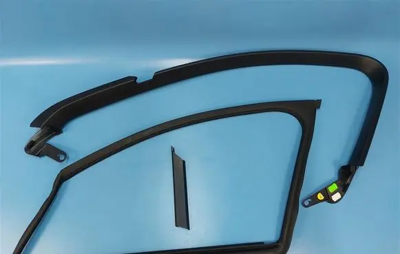 Porsche Panamera (971) Front door trim (molding) 971837431A