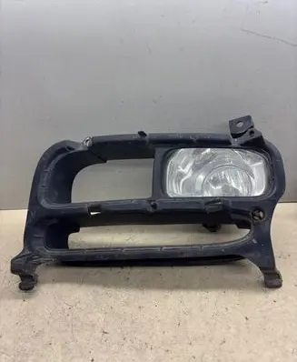 Toyota Avensis T250 Front fog light 27042201 5212805040 3314P030