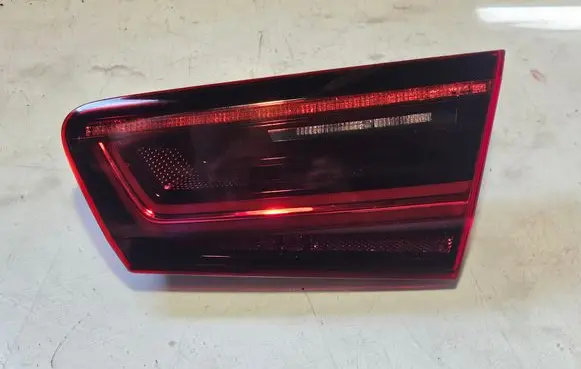 Audi A6 S6 C7 4G Tailgate rear/tail lights 4G5945094D 90053954