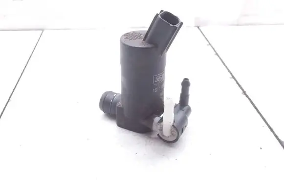 Volvo V50 Windscreen/windshield washer pump 1S7117K624FD