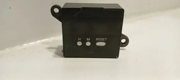 Nissan Patrol Y60 Clock 2582001J00