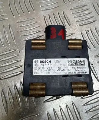 Volkswagen Golf SportWagen Distronic sensor radar 3QF907561D 0203302268