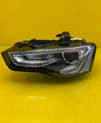 Audi A5 8T 8F Headlight/headlamp 8T0941005C