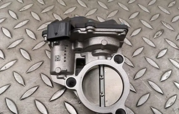 BMW X2 F39 Throttle valve 13547618838 7618838