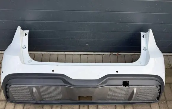 MG MG4 ev Rear bumper P11135781