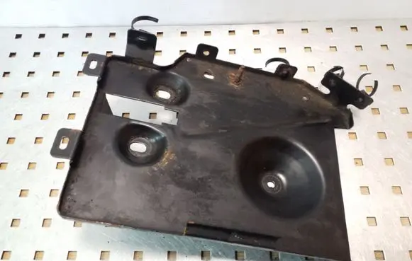 Battery tray