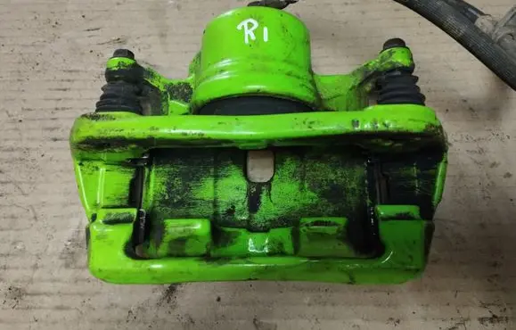 Honda Element Front brake caliper