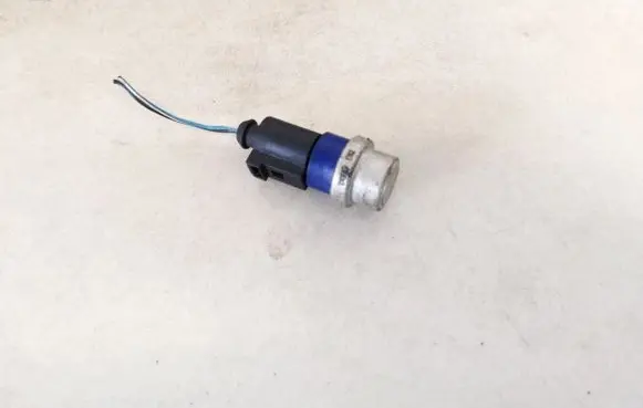 Coolant temperature sensor