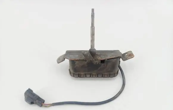 Volvo S80 Headlight wiper motor 8620954