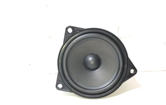 BMW 5 E60 E61 Subwoofer speaker 61928910