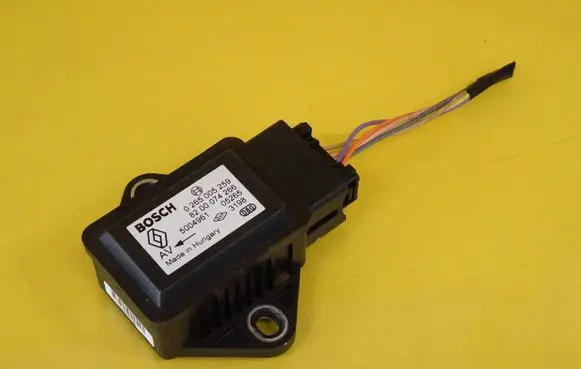 Renault Megane II ESP acceleration yaw rate sensor 8200074266 0265005259
