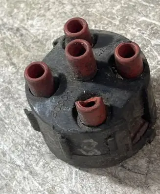 Audi 80 90 B3 Spark distributor cap 0290004019