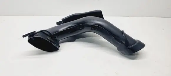 Nissan Pulsar Air intake duct part 165543ZU0B