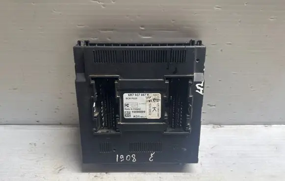 Volkswagen Amarok Comfort/convenience module 6R7937087K