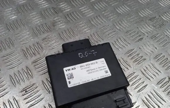 Audi Q5 SQ5 Power management control unit 8K0959663B 8K0959663