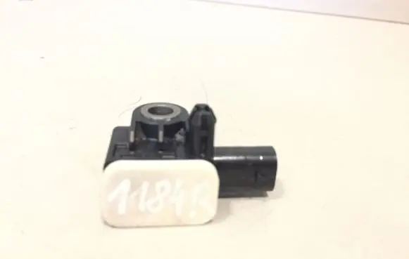 Mercedes-Benz ML W166 Airbag deployment crash/impact sensor A1668210151 56054085AA