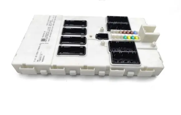 BMW 1 F20 F21 Central body control module 9324784 61.359324784-02