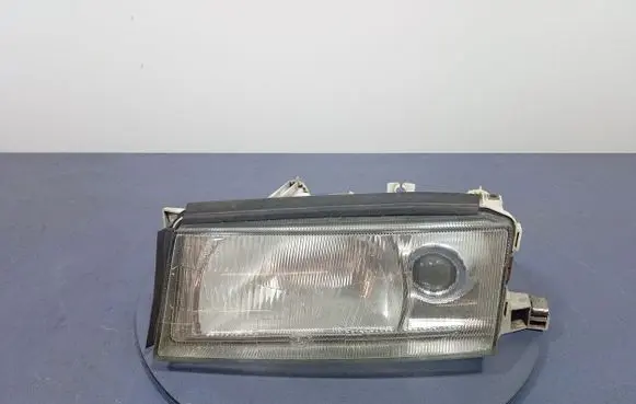 Skoda Octavia Mk1 (1U) Headlight/headlamp 246085-00