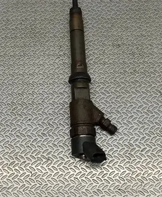 Fiat Ducato Fuel injector 04389548
