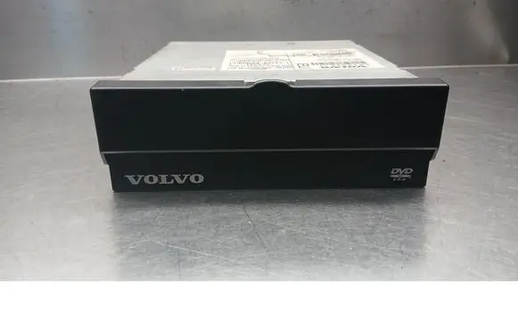 Volvo V70 Radio/CD/DVD/GPS head unit 86739421
