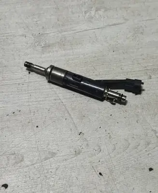 Peugeot 2008 II Fuel injector 9822715980 303023 08238F60