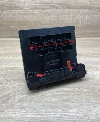 Volkswagen Touran I Comfort/convenience module 1K0937049N F005V00483
