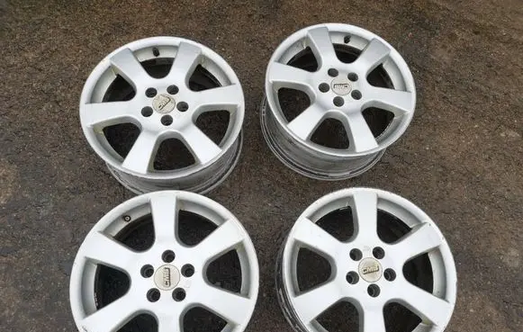 Toyota Avensis T250 R16 alloy rim CMS
