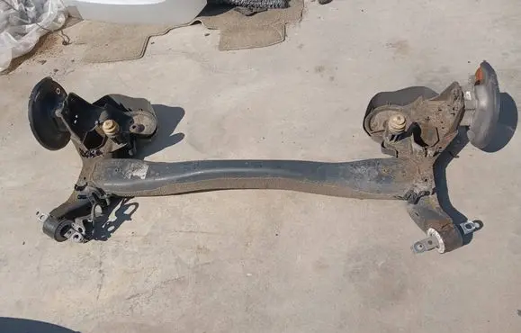 Opel Grandland X Rear axle beam 