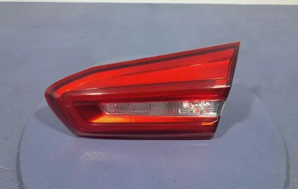Ford Focus Rear/tail lights JX7B13A602DC