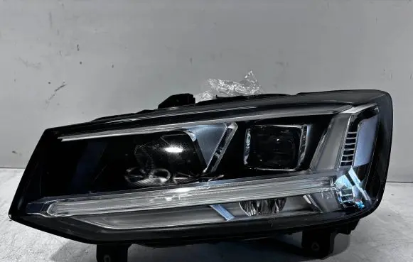 Audi Q2 - Headlight/headlamp 81A941033