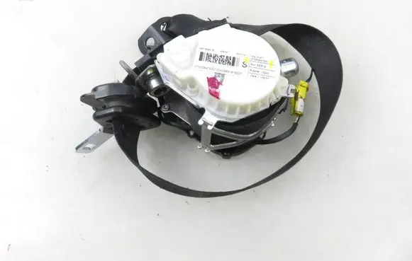 Fiat Bravo Front seatbelt 07353847530