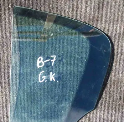 Volkswagen PASSAT B7 Rear side window AS2 43R00082