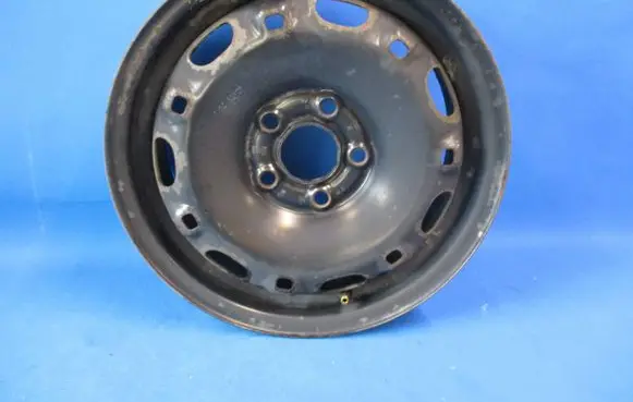 Volkswagen Polo R14 steel rim 027H