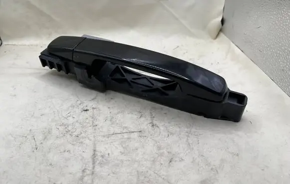 Nissan Qashqai Rear glass lock/latch C696 80640EB33A