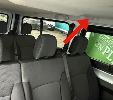 Opel Vivaro Headlining roof cover 91167050 8200030945