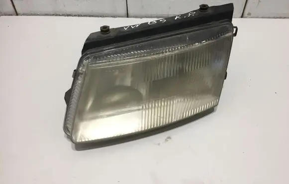 Volkswagen PASSAT B5 Headlight/headlamp 147425
