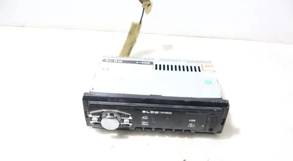 Radio/GPS head unit trim