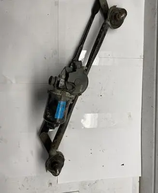 Hyundai Santa Fe Front wiper linkage and motor 081102B900