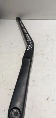 Mercedes-Benz C W203 Front wiper blade arm A2038202544 2038202544
