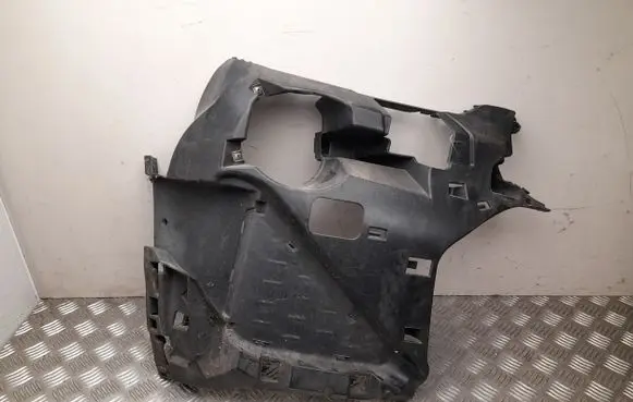 BMW X2 F39 Front bumper mounting bracket 8069092