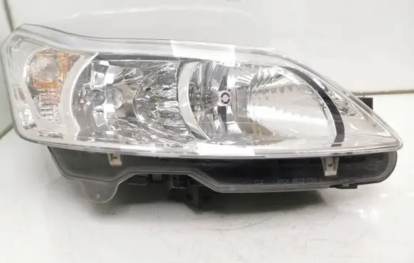 Citroen C4 I Headlight/headlamp 89037600a 96468938 89009406