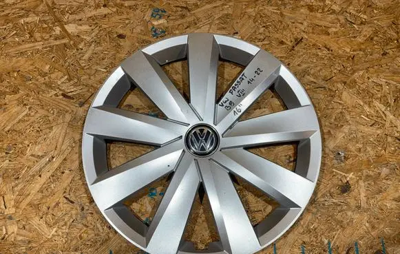 Volkswagen PASSAT B8 R16 wheel hub/cap/trim 3G0601147 S2510A035-M