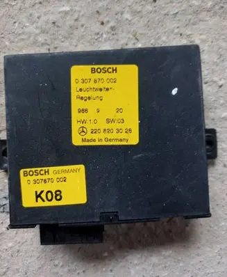 Mercedes-Benz S W220 Light module LCM 2208203026