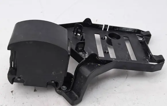 BMW i3 Other engine bay part 9284677 7640517