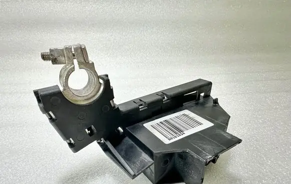 Audi A4 S4 B8 8K Positive cable (battery) K98J4590 4F0915519