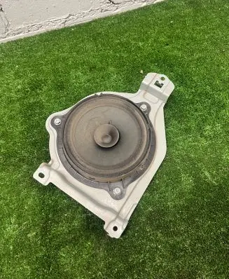 Nissan NV200 Rear door speaker