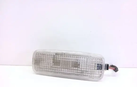 Audi A6 S6 C5 4B Other interior light 8L0947105A