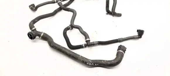 BMW X1 F48 F49 Engine coolant pipe/hose 7617363