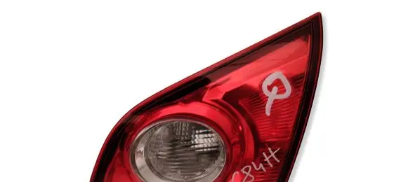Nissan Qashqai Tailgate rear/tail lights 26550JD800